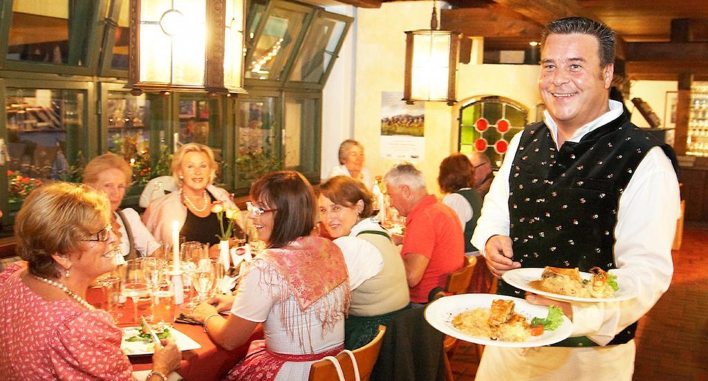 Hotel Gasthof Tirolerwirt Bischofshofen Kültér fotó